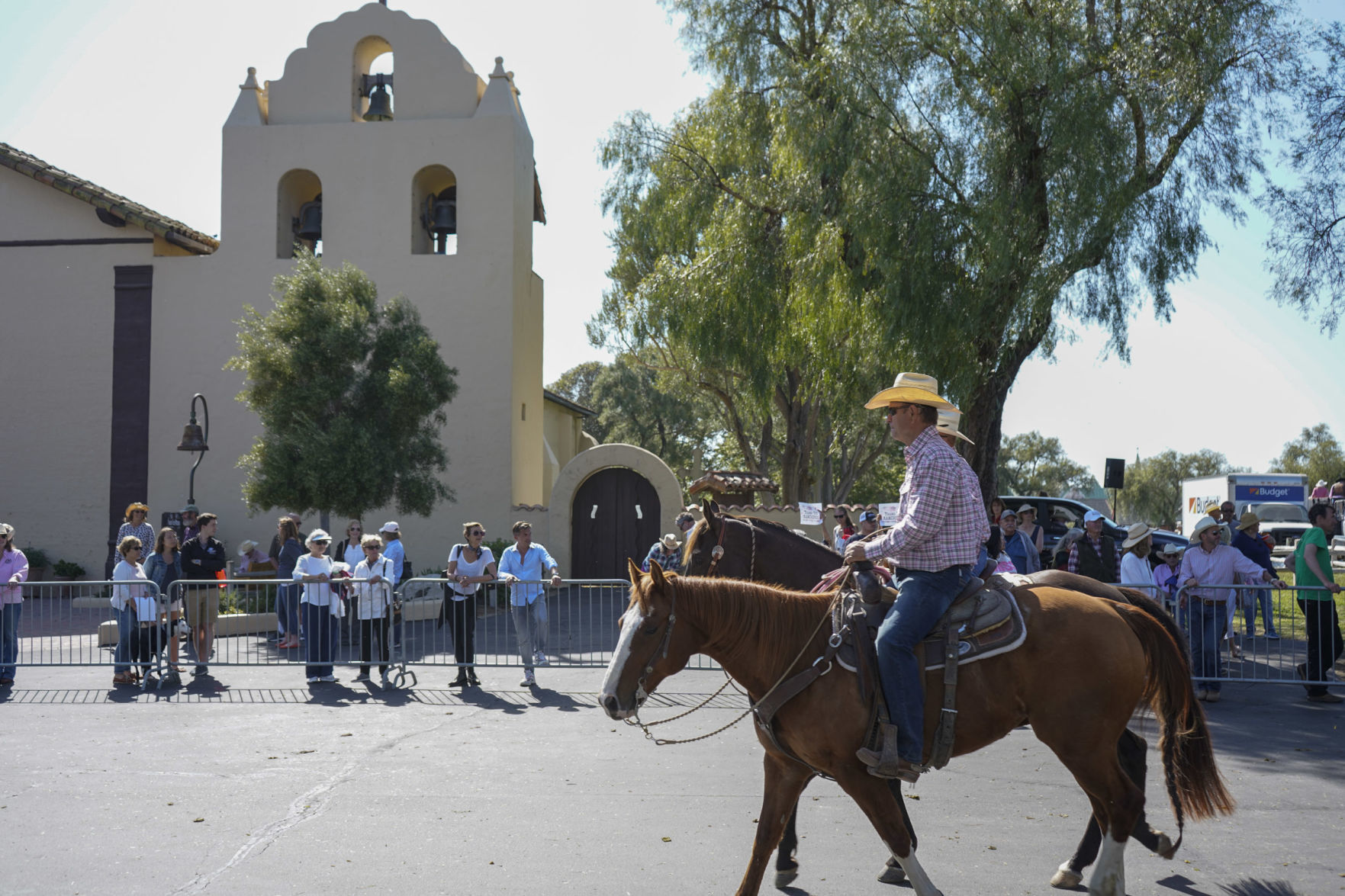 050419 Rancheros Vistidores 19.jpg